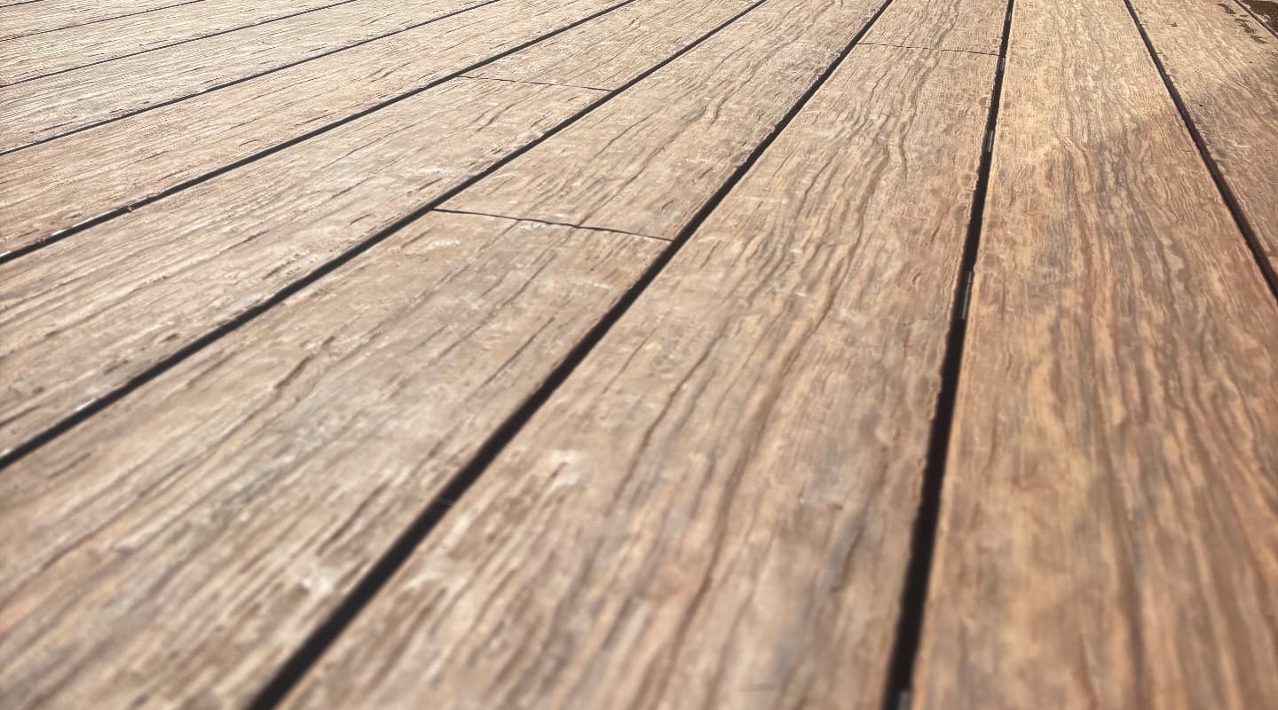 Composite recyclé massif — Old Brown
